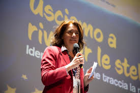 Marina Casini a Vibo Valentia per i trenta anni del Centro di aiuto alla VitaTrasmettere la vita, speranza per il mondo