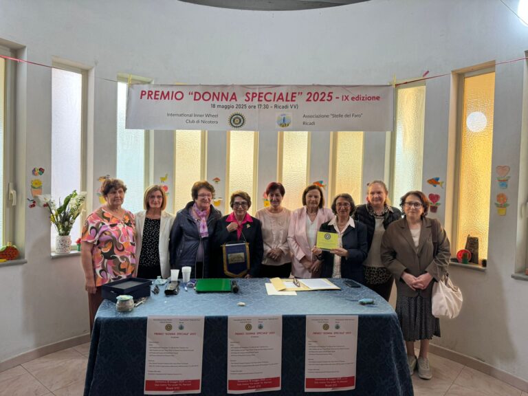 Premio "Donna speciale 2025" alle mamme dell'associazione "Le Stelle del Faro" di RicadiQuelle “stelle” che illuminano il cammino dei figli