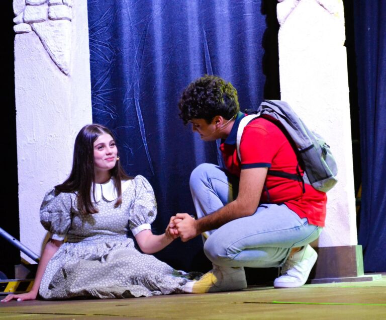 Intervista a Francesco Romano, il giovane di San Calogero (VV) protagonista dell'opera musicale dedicata all' "influencer di Dio", salito oggi agli onori degli altari“Il nostro musical l’ha voluto Carlo Acutis”