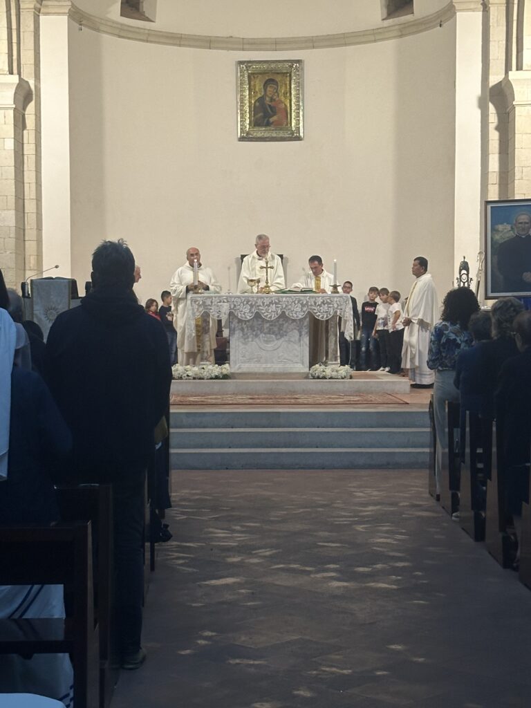 Nel Duomo di Tropea la Messa celebrata dal vescovo Nostro per il quarto anniversario della beatificazione di don Mottola“Padroni di noi stessi e servi della felicità altrui”