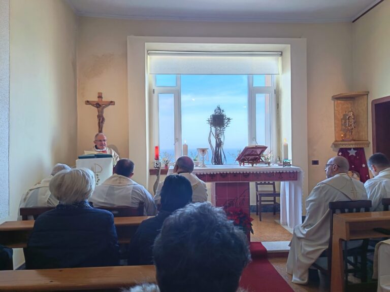La meditazione tenuta dal Fratello Maggiore dei Sacerdoti Oblati, nel tradizionale incontro del 3 gennaio, con il quale la Famiglia Oblata quest'anno ha celebrato il 125esimo anniversario della nascita del beato Francesco Mottola“Testimoniare l’amicizia, camminare, custodire”