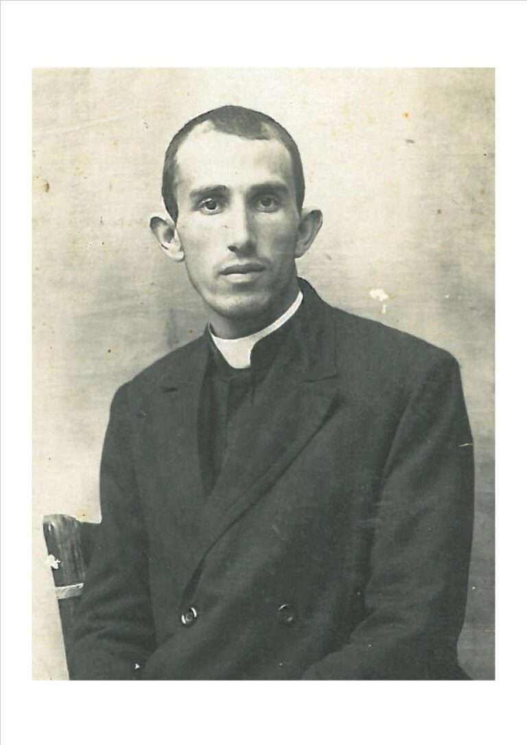 Nella vita e negli scritti del beato Francesco MottolaIl mese di maggio e la Madonna, “giglio senza macchia”
