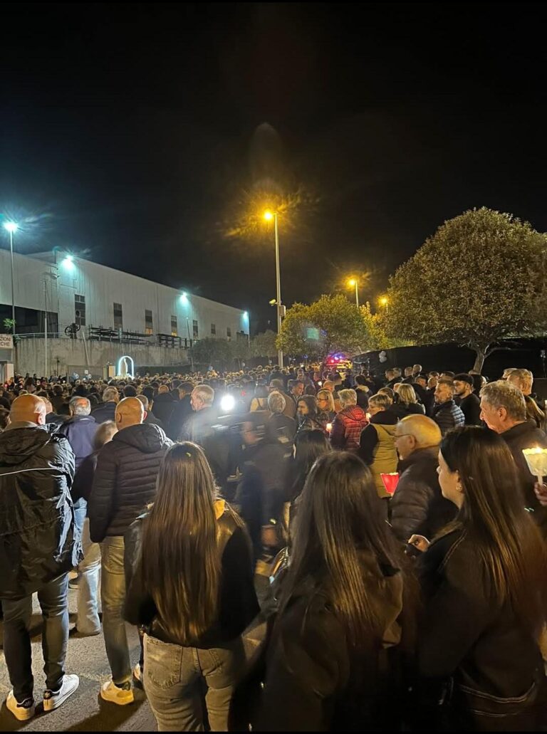 Una riflessione del Referente regionale Libera in Calabria, Giuseppe Borrello, dopo la fiaccolata promossa dal vescovo Attilio Nostro all'indomani delle intimidazioni contro cinque aziende del ViboneseFiaccole e preghiere contro le intimidazioni