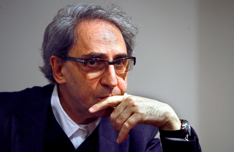 Il ricordo a cinque anni dalla morte di un artista poliedrico. "Della Calabria - diceva - mi piace il caleidoscopio di genti e culture e che sia terra di mistici, filosofi ed eremiti”          Battiato, il lungo viaggio