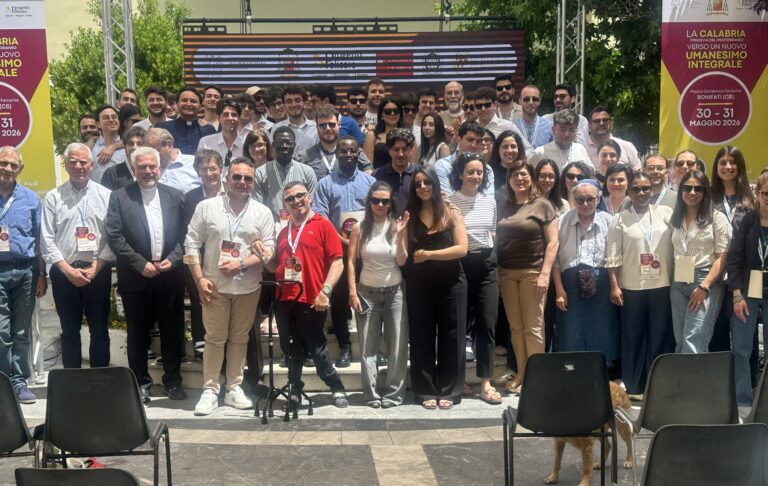 Il prof. Leonardo Becchetti spiega l'Economia civile ai giovani del II Meeting di Bonifati (CS)La vita è un gigantesco gioco a somma positiva