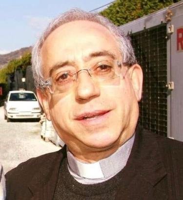 In autunno l'intitolazione, voluta e comunicata oggi dal vescovo, mons. Attilio NostroSi chiamerà “Don Ignazio Schinella” la Biblioteca del Seminario di Mileto.