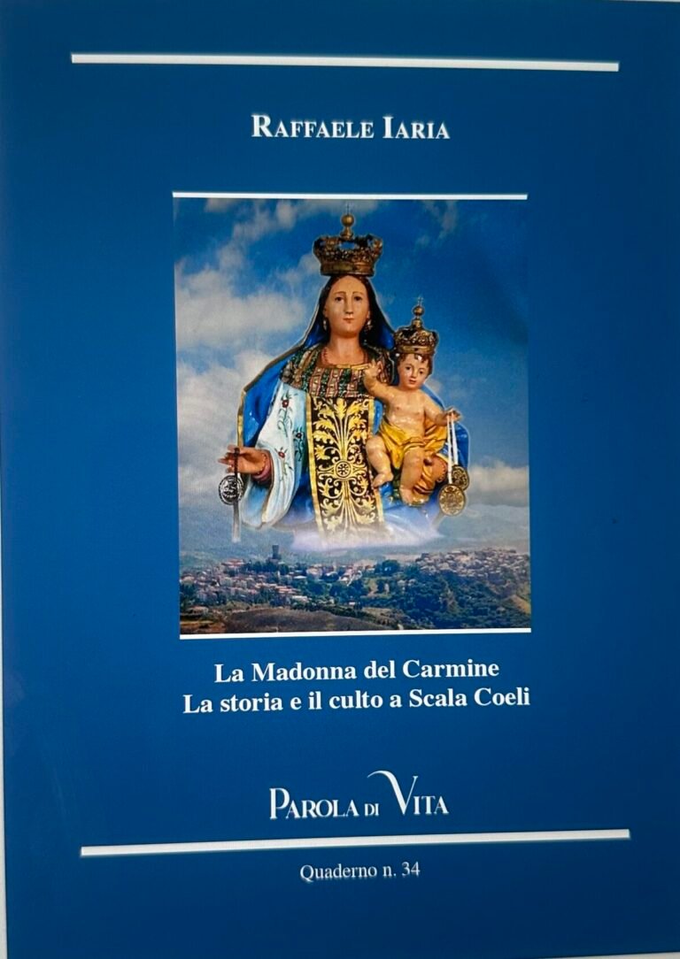 Nel libro di Raffaele Iaria sulla storia e il culto a Scala Coeli (Cs). Pubblichiamo la prefazione dell'arcivescovo Maurizio AloiseOmaggio alla Madonna del Carmine