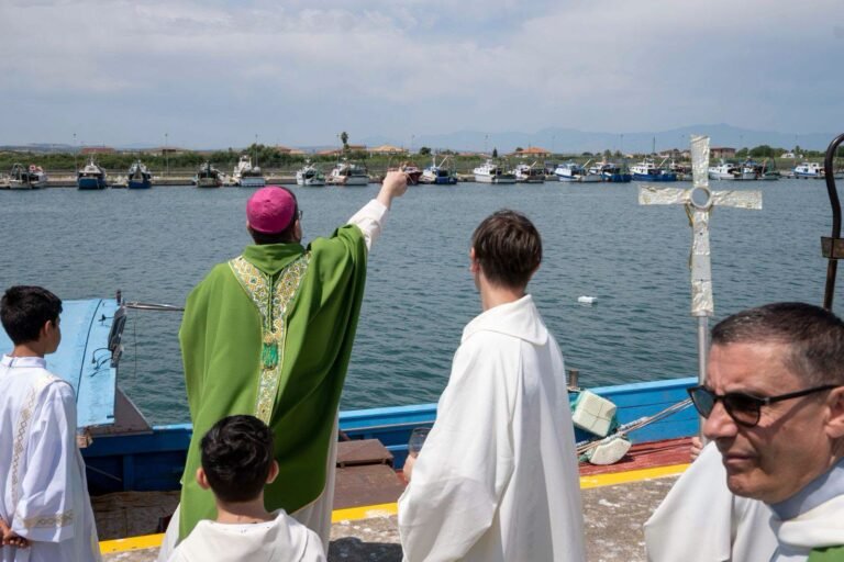 L'Arcidiocesi di Rossano-Cariati ha accolto "La domenica del mare 2026", appuntamento nazionale promosso nel mese di luglio dalla Chiesa cattolica e da altre confessioni cristianeIl mare come luogo dell’incontro, della missione e della speranza