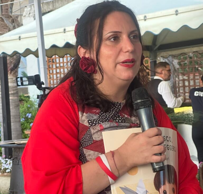 Presentato a Tropea il libro di Nadia Macrì rivolto ai bambiniCome San Francesco ci aiuta ad “alleggerire” il cuore